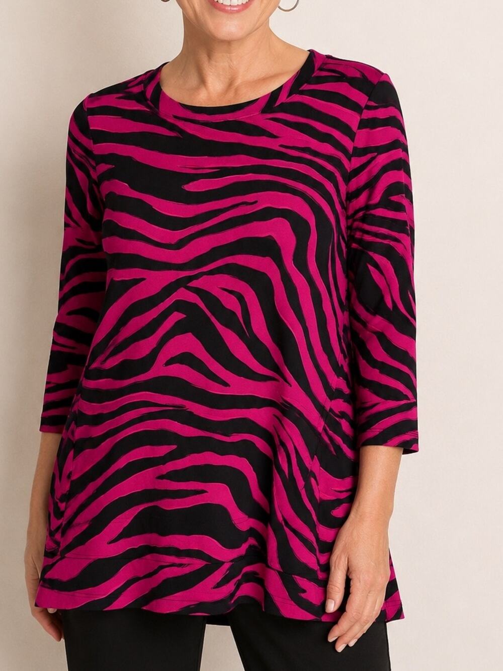Chico’s Zenergy Pink Black Zebra Print Tunic Top 3/4 Sleeve Size 1 Medium